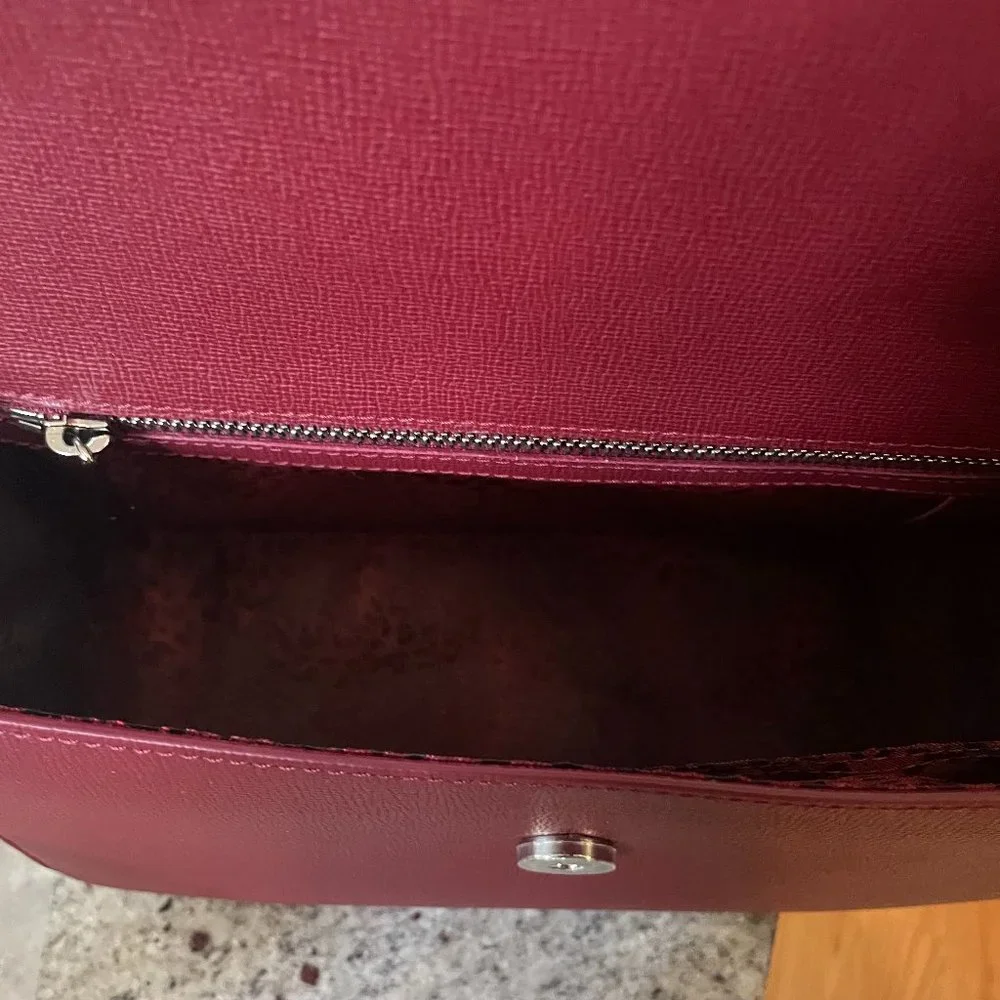 Burgundy Game On Leather Crossbody Bag from Longchamp - Picture 5 of 7